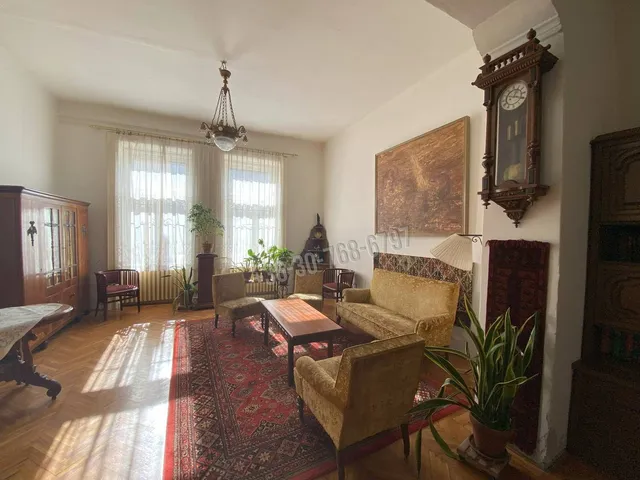 Eladó lakás Vác, Belváros 111 nm