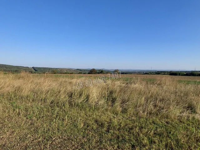 Eladó telek Vác 1868 nm