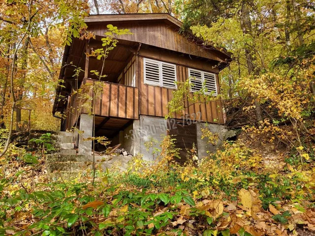 Eladó üdülő és hétvégi ház Kismaros, Börzsönyliget 20 nm