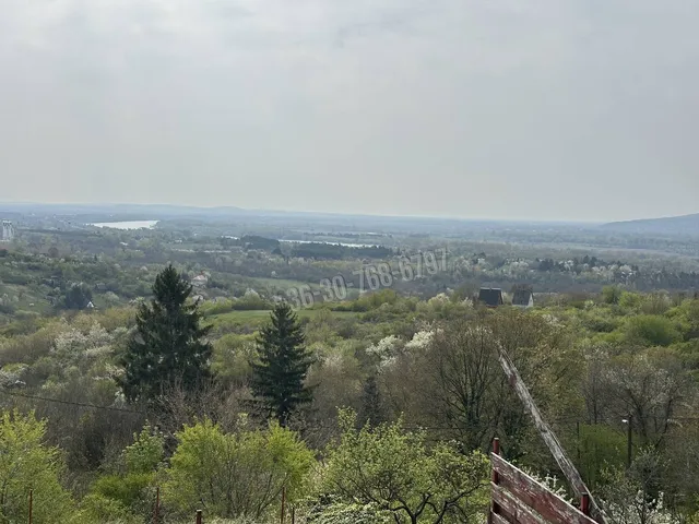 Eladó telek Vác, Nyulas, Lilaakác utca 838 nm
