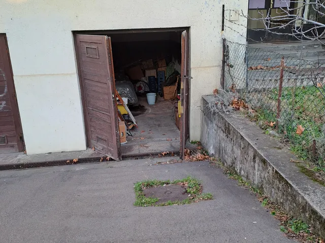 Eladó garázs Budapest XIV. kerület, Istvánmező 12 nm