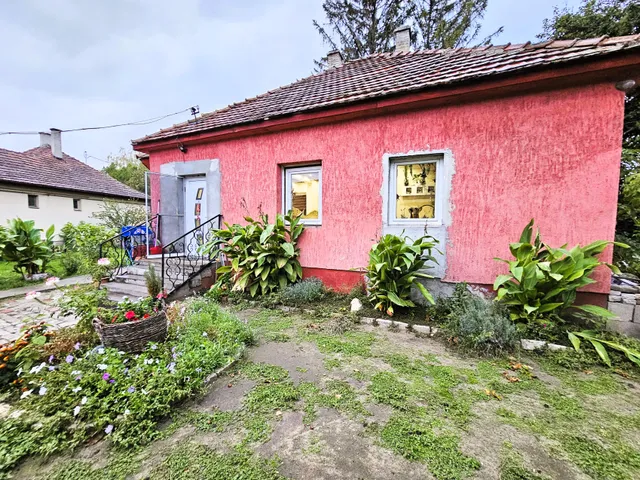 Eladó ház Kiskunhalas 70 nm