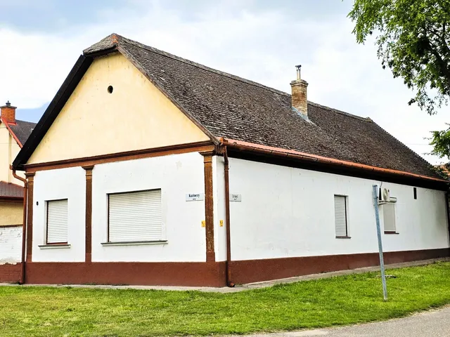 Eladó ház Kiskunhalas, Felsőváros 170 nm