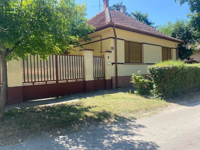 Eladó ház Kiskunhalas 108 nm
