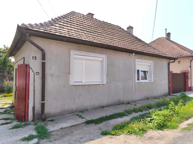 Eladó ház Kiskunhalas 100 nm