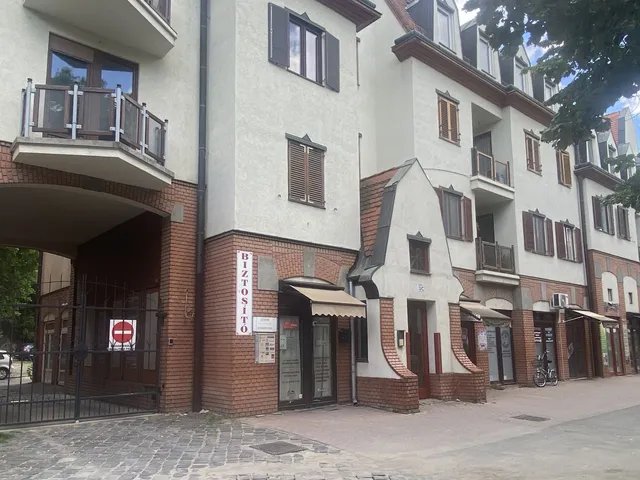 Eladó kereskedelmi és ipari ingatlan Kiskunhalas 20 nm