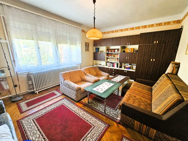 Eladó ház Kisszállás 105 nm