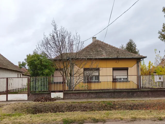 Eladó ház Harkakötöny 81 nm