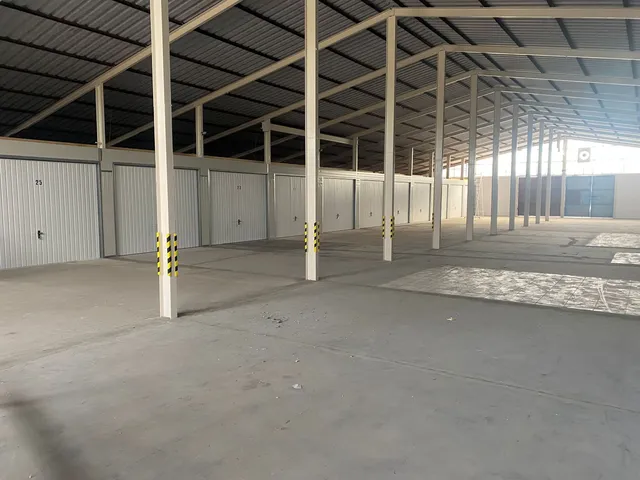 Kiadó garázs Kiskunhalas 18 nm