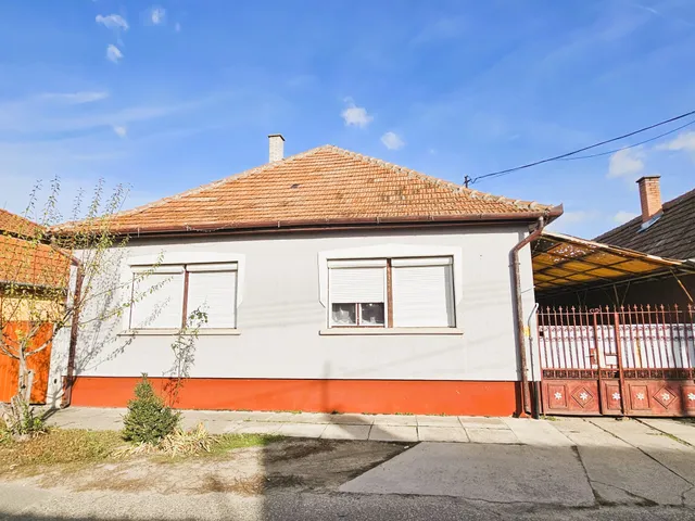 Eladó ház Kiskunhalas 102 nm