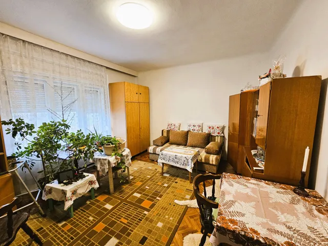 Eladó ház Kömpöc 105 nm