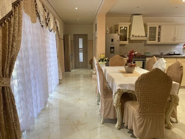 Eladó ház Kiskunhalas 240 nm