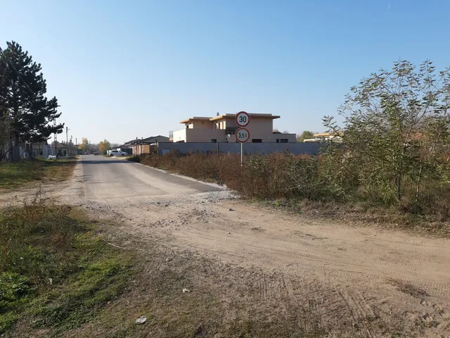 Eladó telek Kiskunhalas, Kertváros 4103 nm