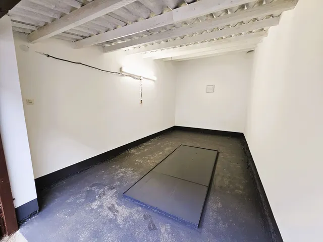 Eladó garázs Kiskunhalas 16 nm