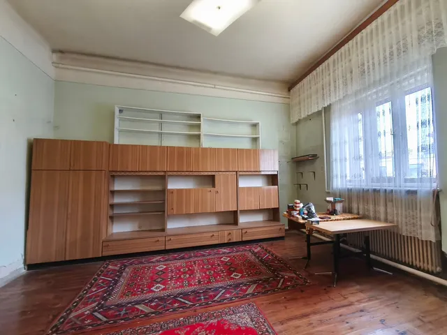 Eladó ház Kiskunmajsa 240 nm