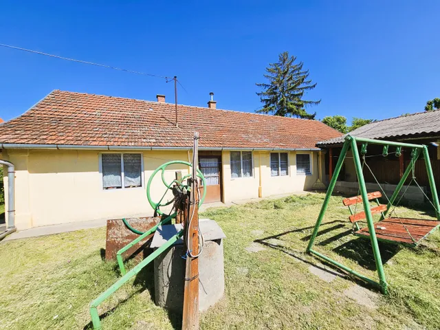 Eladó ház Kiskunhalas 90 nm