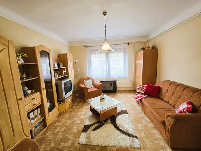 Eladó ház Kiskunhalas 80 nm