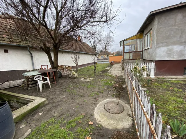 Eladó lakás Kiskunhalas 64 nm