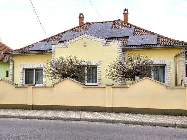 Eladó ház Kiskunhalas 115 nm