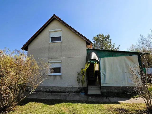 Eladó üdülő és hétvégi ház Dömsöd 46 nm