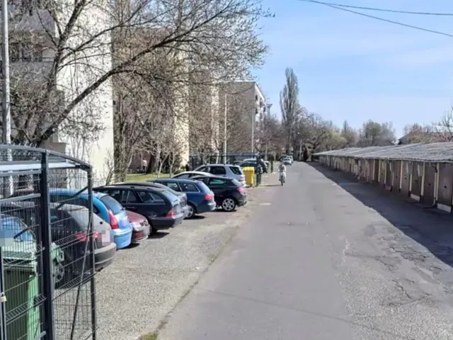 Eladó garázs Kiskunhalas 14 nm