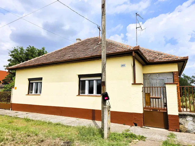 Eladó ház Tompa 90 nm