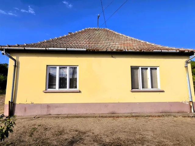 Eladó ház Csikéria 85 nm