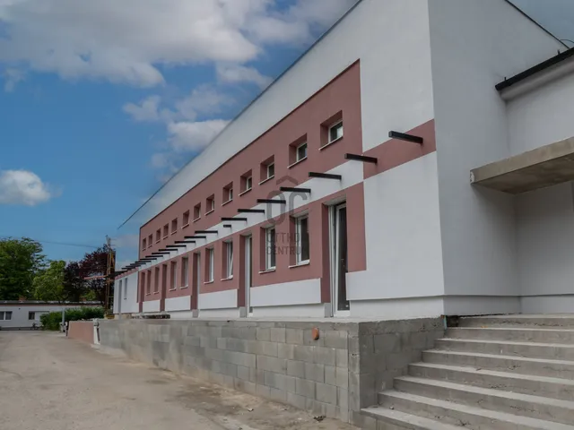Eladó lakás Székesfehérvár, Sóstó 76 nm