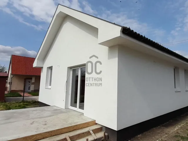 Eladó ház Aba 91 nm