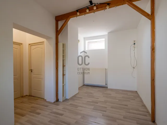 Eladó ház Székesfehérvár, Palotaváros 138 nm