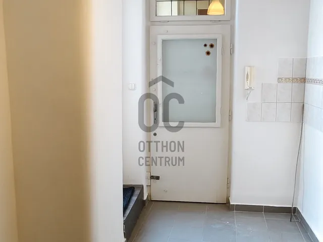 Kiadó lakás Székesfehérvár, Belváros 42 nm
