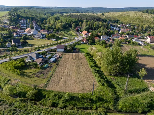 Eladó telek Bakonycsernye 2659 nm
