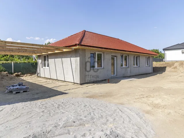 Eladó ház Székesfehérvár, Sóstó 101 nm