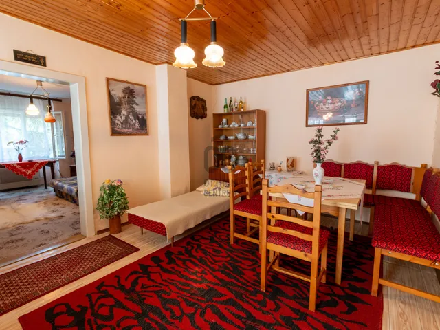 Eladó ház Magyaralmás 92 nm