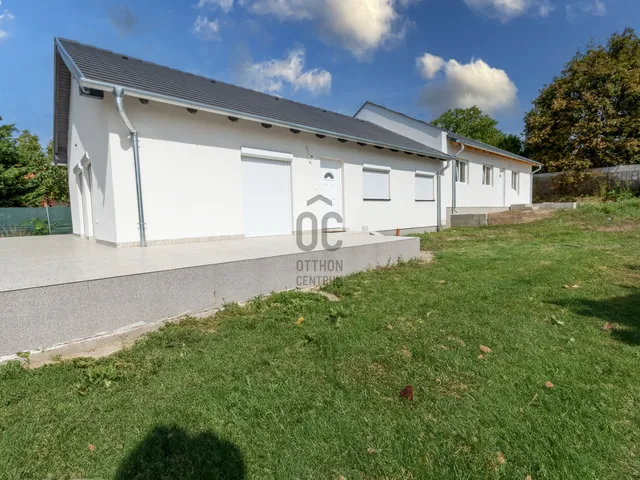 Eladó ház Pákozd 75 nm