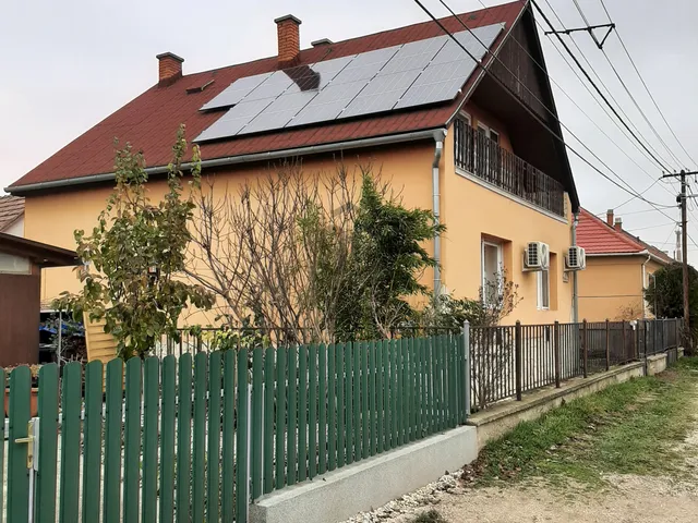 Eladó ház Székesfehérvár, Alsóváros 120 nm