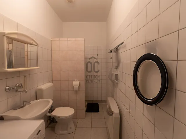 Eladó kereskedelmi és ipari ingatlan Gárdony 324 nm