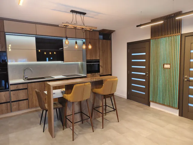 Kiadó ház Székesfehérvár, Maroshegy 51 nm