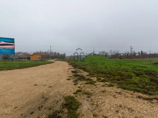 Eladó telek Polgárdi 1593 nm