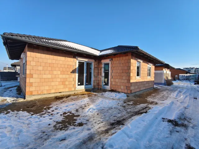 Eladó ház Székesfehérvár, Harmatosvölgy 95 nm