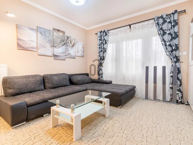 Eladó ház Pusztavám 160 nm