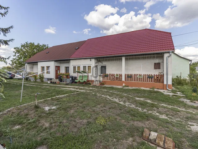 Eladó ház Nádasdladány 73 nm