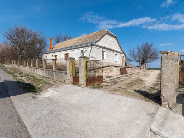 Eladó ház Mezőszilas 175 nm