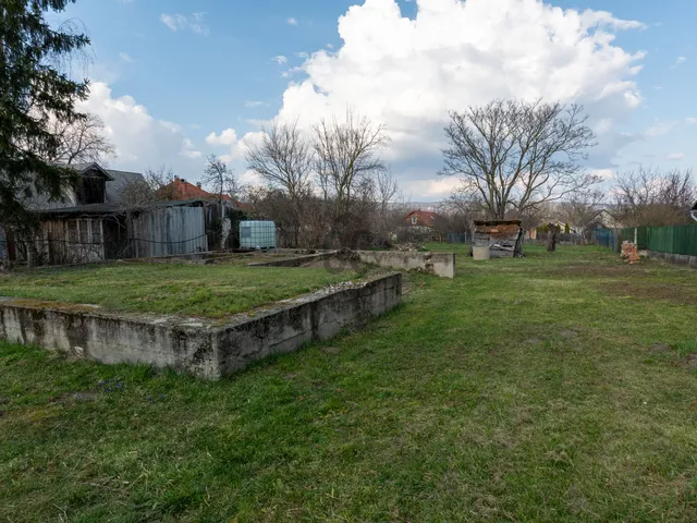 Eladó telek Bodajk 1043 nm