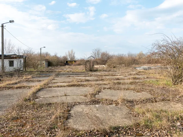 Eladó telek Lovasberény 23963 nm