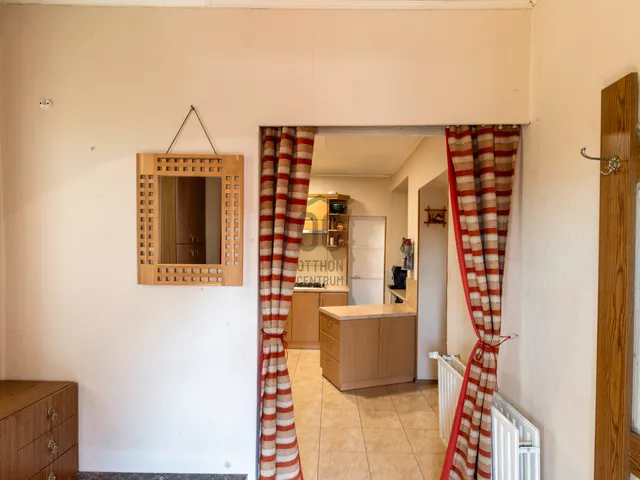 Eladó ház Székesfehérvár, Feketehegy 112 nm