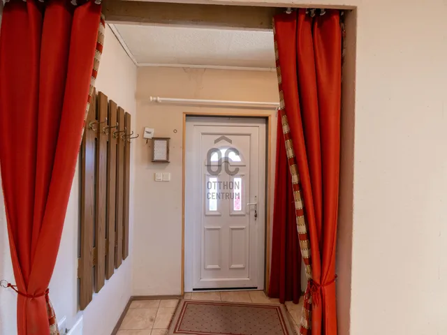 Eladó ház Székesfehérvár, Feketehegy 112 nm