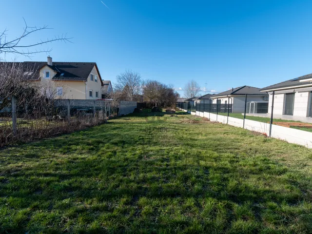 Eladó telek Székesfehérvár, Palotaváros 530 nm