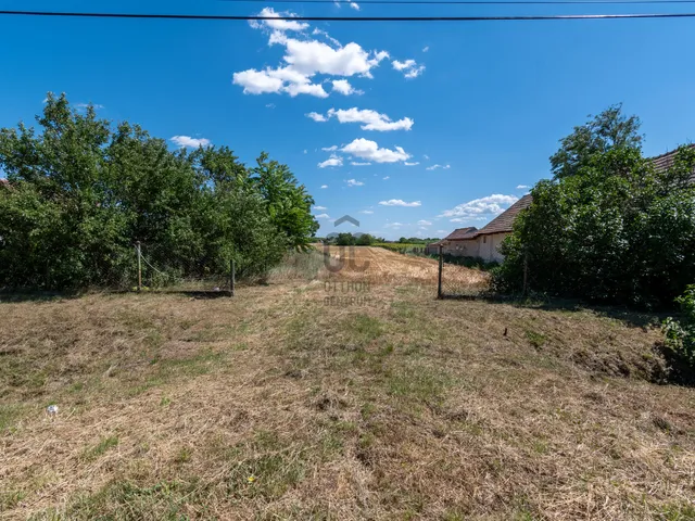 Eladó telek Kisláng 4316 nm