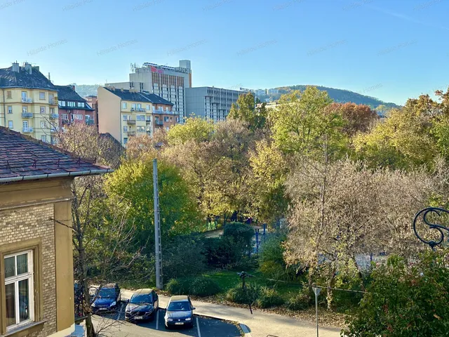 Eladó lakás Budapest I. kerület 66 nm